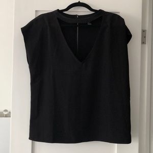 Black t shirt blouse
